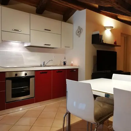 Sofia With Roof Terrace And Sea View In